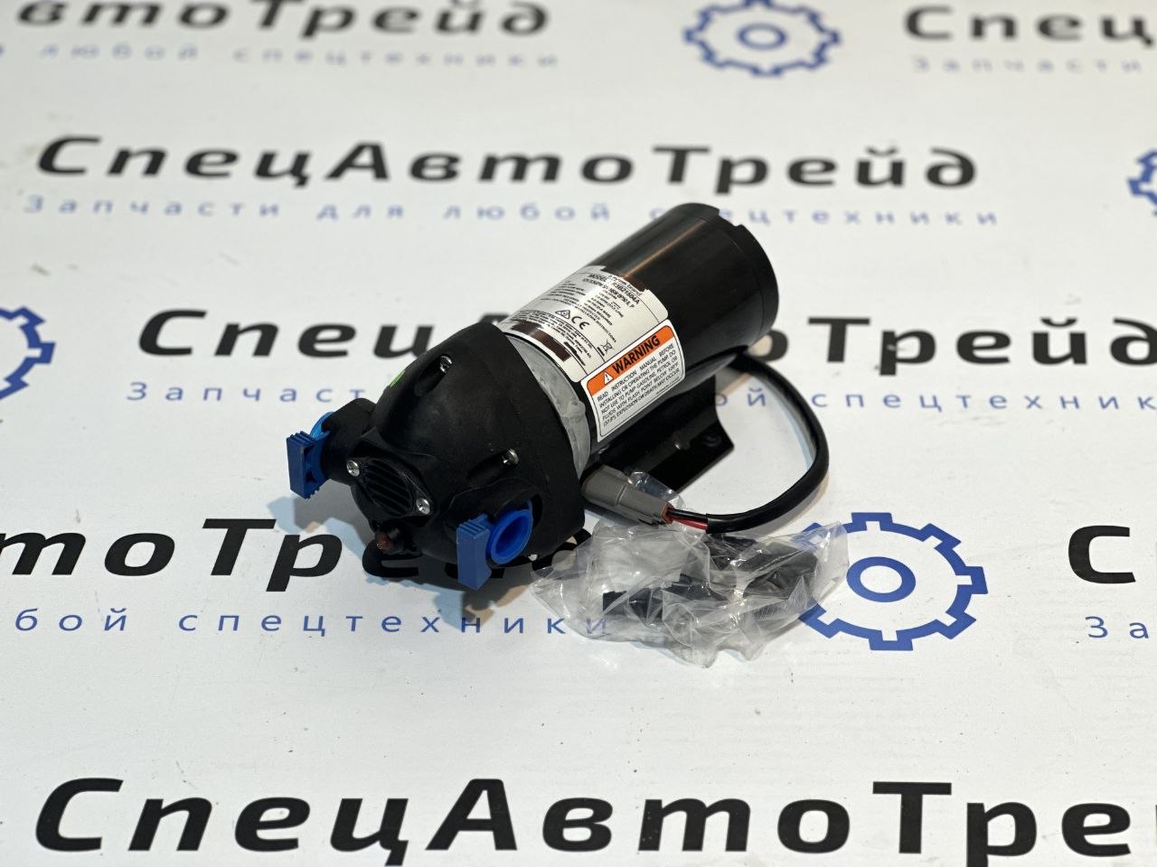 Водяной насос HAMM 12V (2335548)